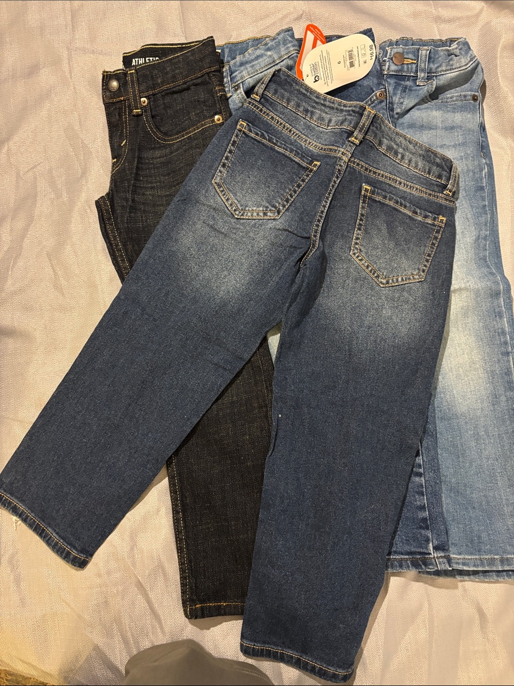 Five pairs boys size 6 - Picture 3 of 11
